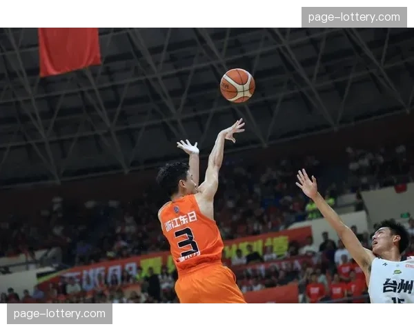 进攻节奏与三分浪潮并进 紧逼防守成打破节奏新答案 进攻节奏与三分浪潮并进 紧逼防守成打破节奏新答案